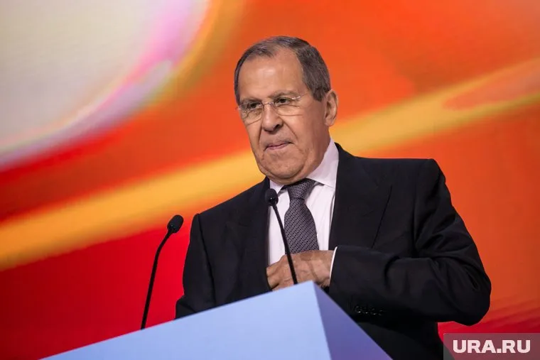 Сергей Лавров подчеркнул, что Запад занимается только шантажом и угрозами