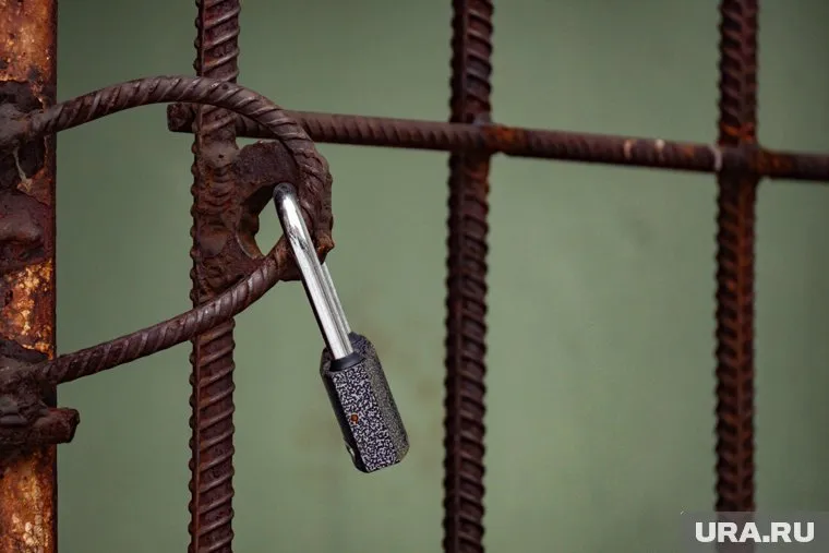 Каменев подозревается в коррупции