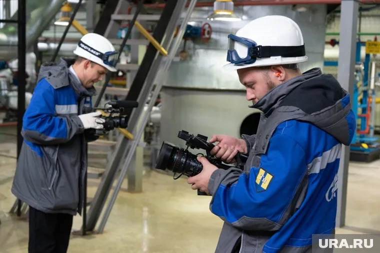 Журналисты увидели, как добывается топливо