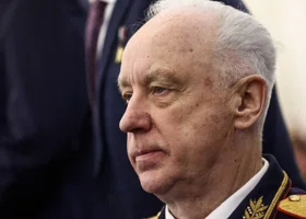 Бастрыкин поручил разобраться с наездом челябинского самокатчика на пенсионерку