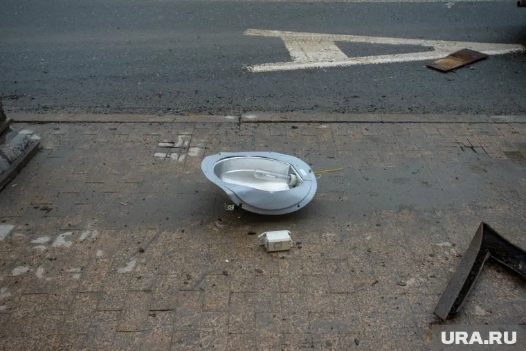 Также после происшествия госпитализированы четверо жителей, среди который один ребенок