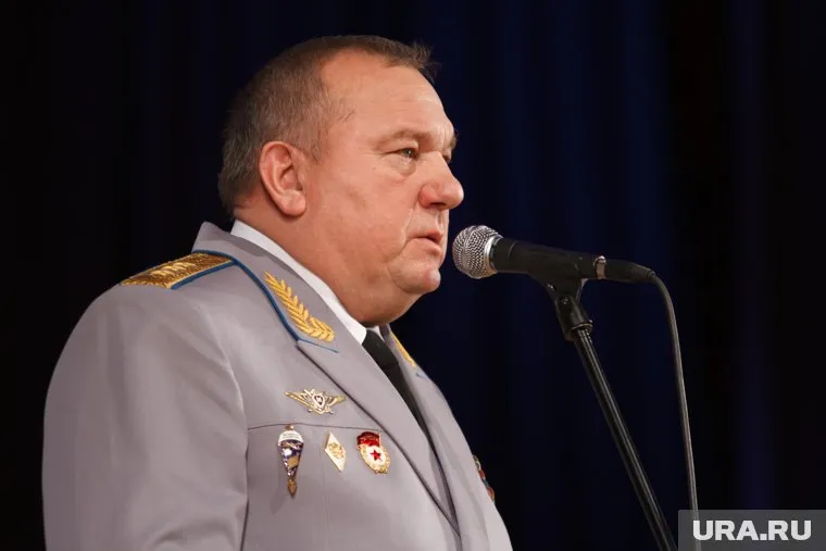 Владимир Шаманов (на фото) поздравил Алексея Орлова с избранием на должность