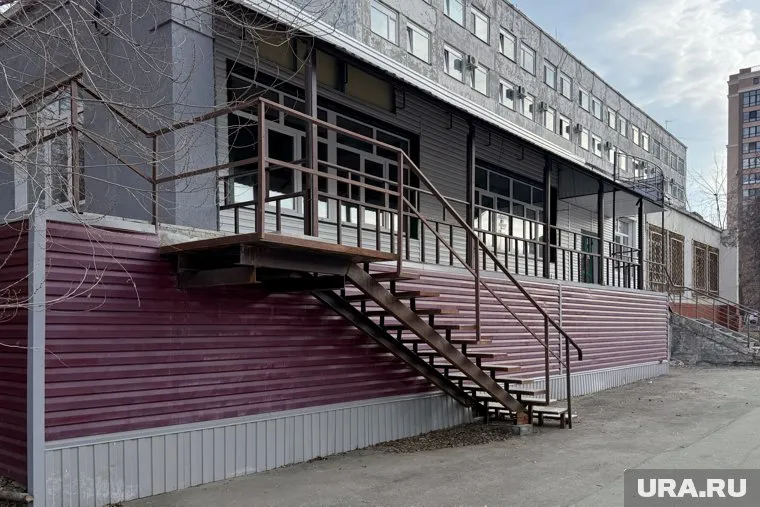 В Кургане ищут арендаторов для бывшего здания кафе