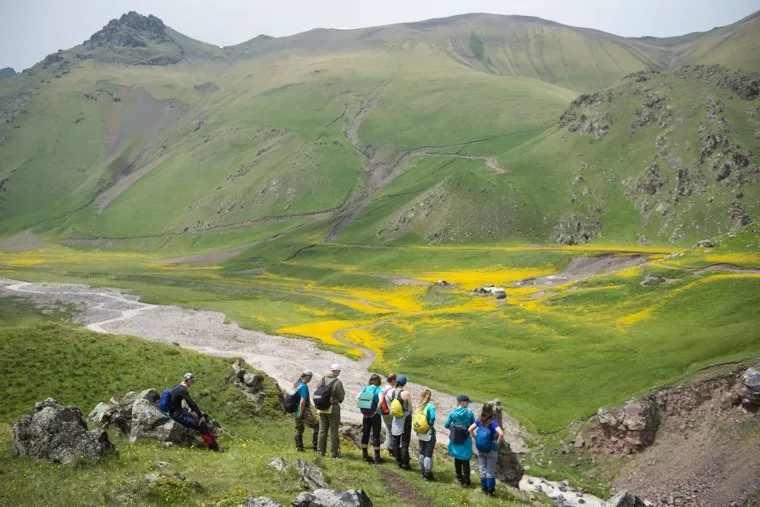 Кавказские горы в окрестностях Эльбруса