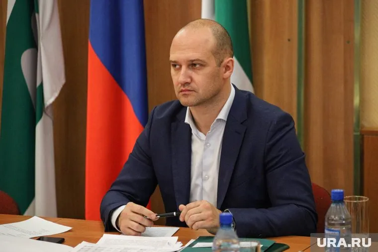 Информация о внимании силовиков к Артему Исламову не подтвердилась