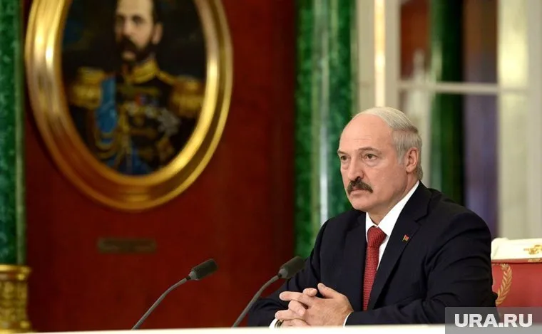 Александр Лукашенко дал рекомендации чиновникам по борьбе с коронавирусом
