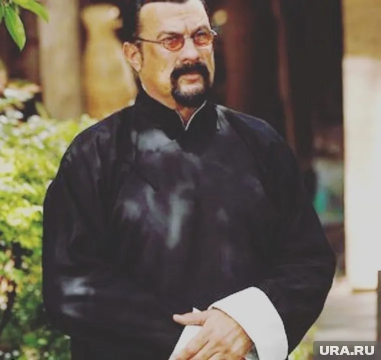 Агент звезды сказал, что тот и хотел бы, но не может