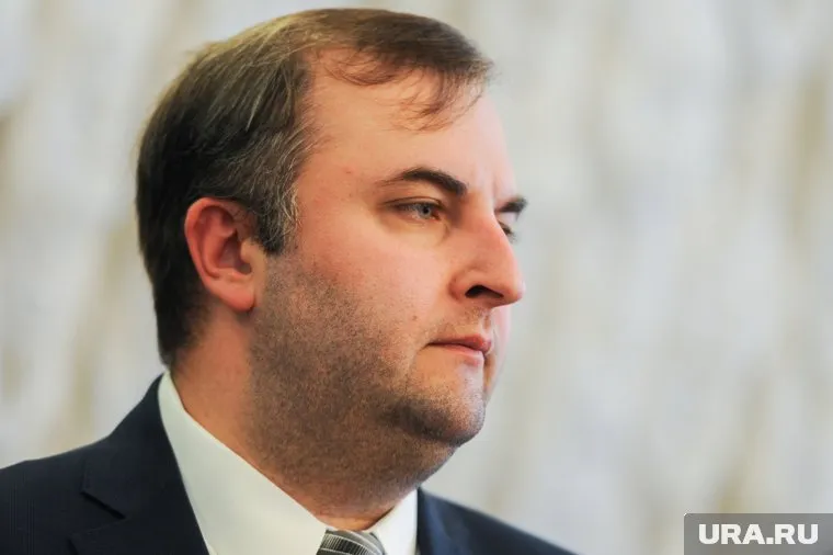 Вице-спикер ЗСО Олег Гербер стал председателем единороссов в областном парламенте