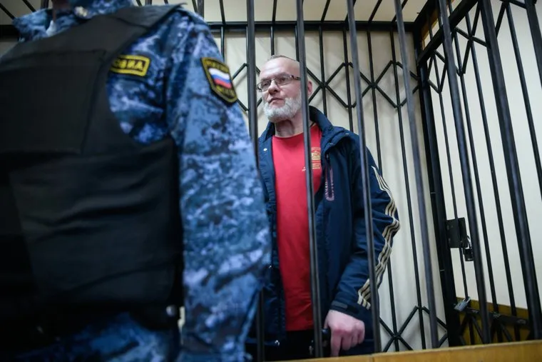 Избрание меры пресечения криминальному авторитету Андрею Овчинникову, известного под кличками Овчина и Банзай. Свердловская область, Березовск