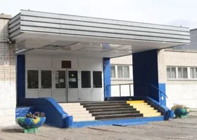 Учитель, который обматерил и побил учеников, объяснил, почему его еще не посадили