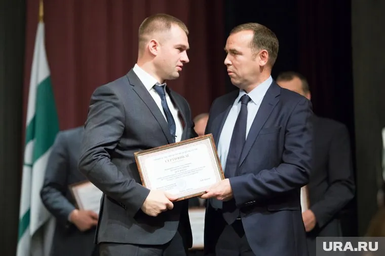 Владимир Архипов (слева) назначен заместителем губернатора по экономической политике