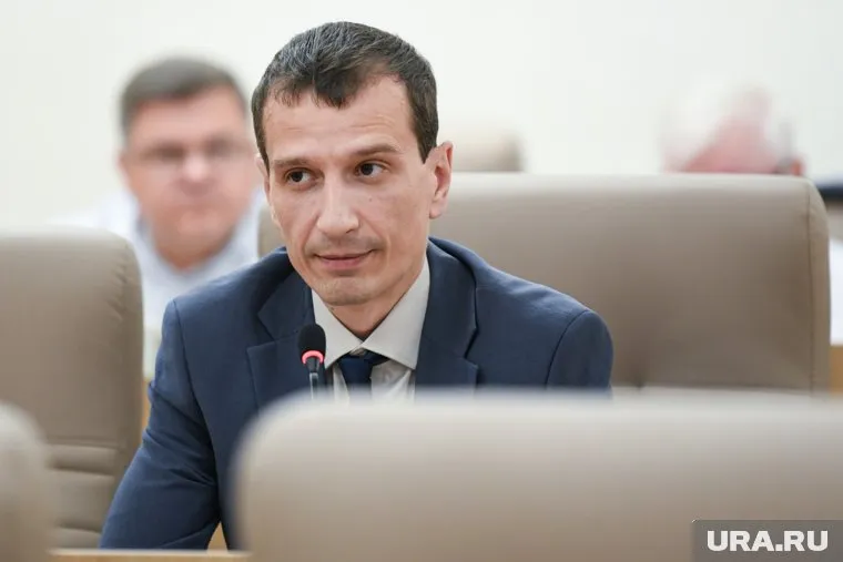 С 2019 года Вадим Антошин возглавлял горизбирком, который сейчас ликвидируют