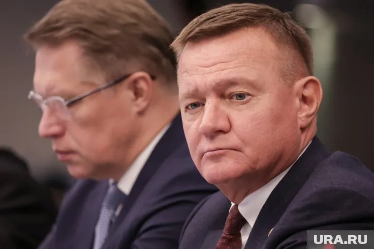 Появились видео у машины Романа Старовойта