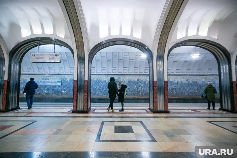 Заведено уголовное дело о покушении на убийство молодого человека в Московском метро