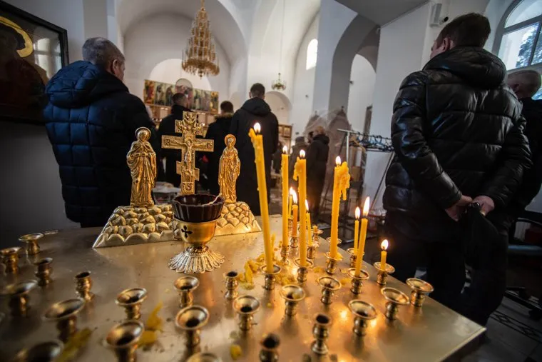 Отпевание жительницы Первоуральска в церкви Космы и Дамиана. Екатеринбург