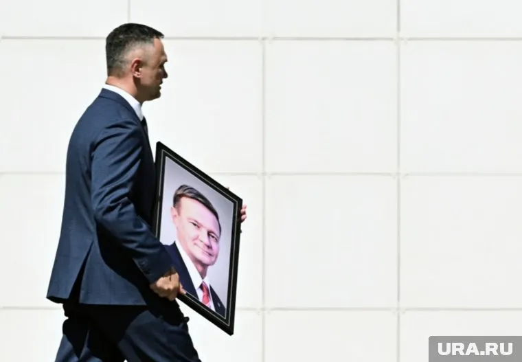 На территорию ЦКБ не пускали посторонних