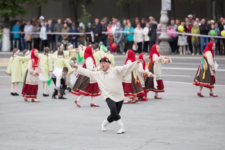 День города. Курган (необр)