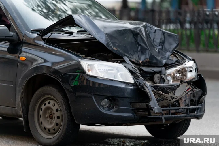 В районе Березовского на трассе водитель не справился с управлением (архивное фото)