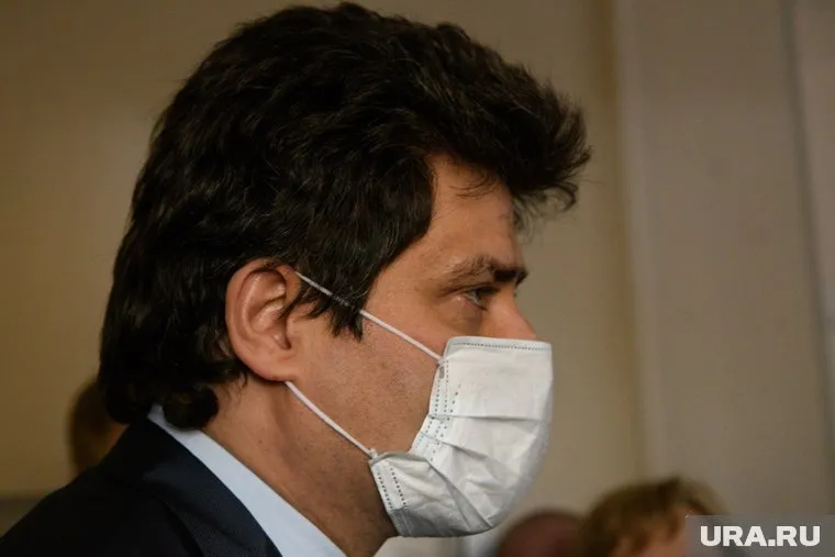 Александр Высокинский предложил закупать маски