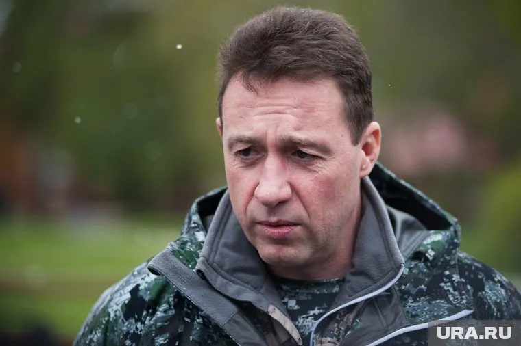 Игорь Холманских продолжает оставаться политической фигурой после отставки