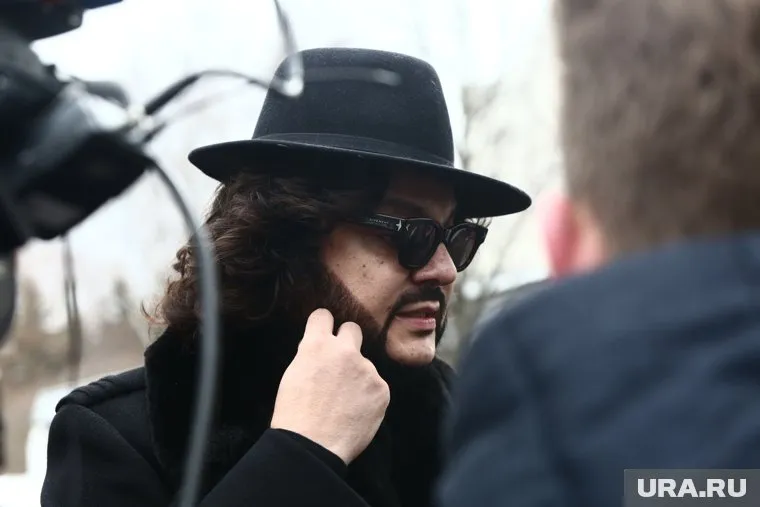 Филипп Киркоров отпраздновал день рождения дочки, позвав большое количество звездных гостей