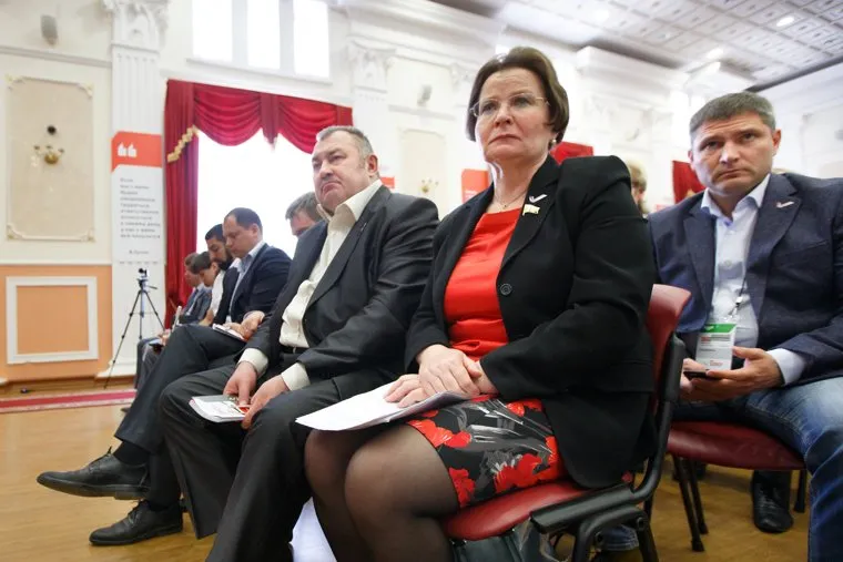 Антикоррупционный форум ОНФ. Екатеринбург, косарев николай, фечина лариса