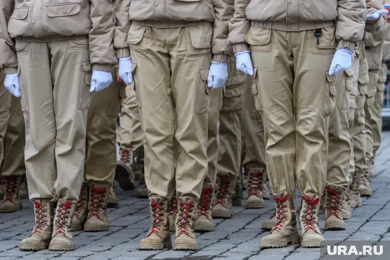 В прибалтийскую республику прибудут 300 французских солдат