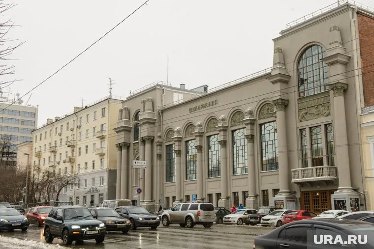 Филармония собирается на месте жилого дома построить себе новый зал