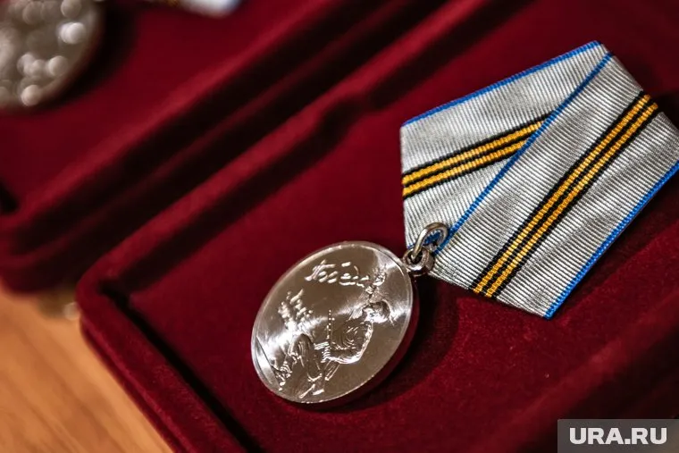Власти Екатеринбурга наградят юбилейными медалями 8,8 тысячи ветеранов