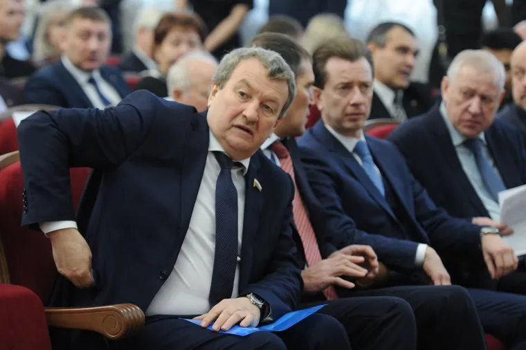 Внеочередная конференция челябинского регионального отделения партии Единая Россия. Челябинск