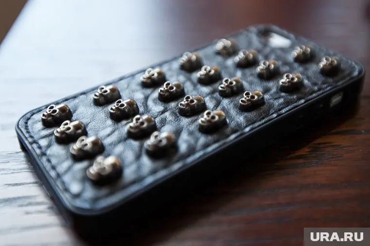 Чтобы система смартфона "умерла", достаточно выставить дату 1 января 1970 года