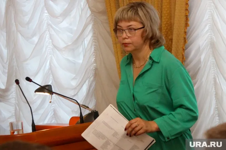 Наталья Бобкова была готова к своей отставке и спокойно зачистила руководство своего департамента