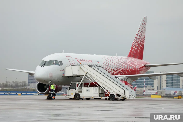 Полностью импортозамещенный «Суперджет» успешно прошел испытания