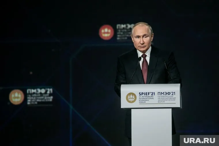 По словам Проценко, Путин попросил его «помочь перезагрузить» систему здравоохранения в РФ