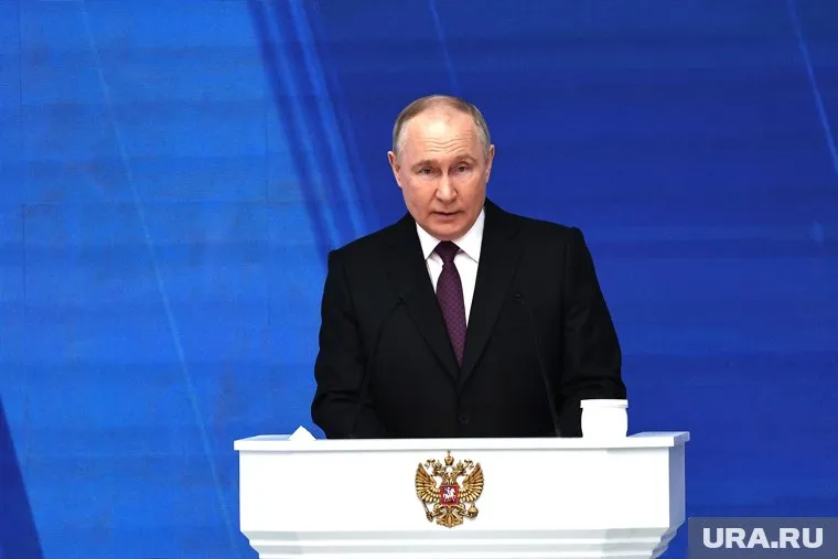 Путин поблагодарил пограничников за срыв попыток прорыва на территорию РФ