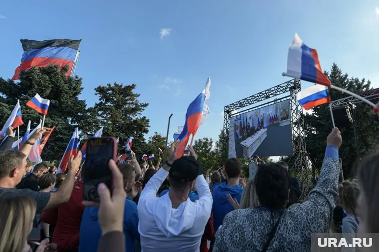 В состав России вошли четыре новых региона