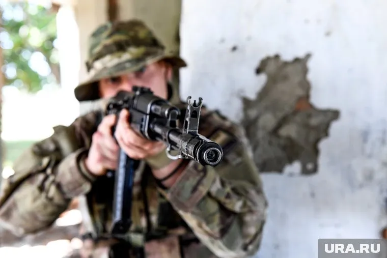 ЧВК «Вагнер» штурмует позиции ВСУ в Бахмуте, заявил украинский военный