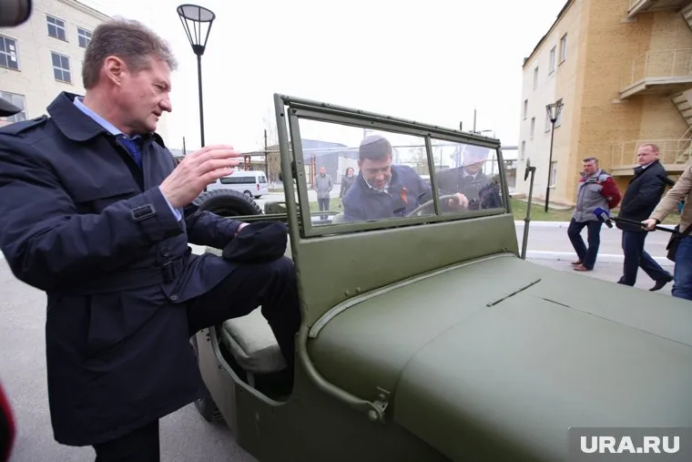 Компания с уставным капиталом в 100 тысяч рублей была учреждена 2 апреля