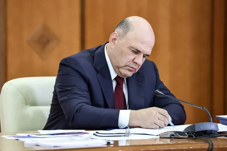 Михаил Мишустин во время посещения Якустка. Якутск