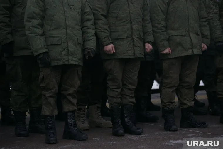 Власти ХМАО начали набирать контрактников на СВО из Сербии