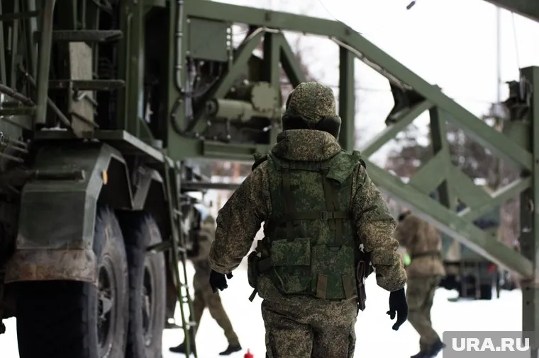 У следствия возникли вопросы к бывшему военнослужащему