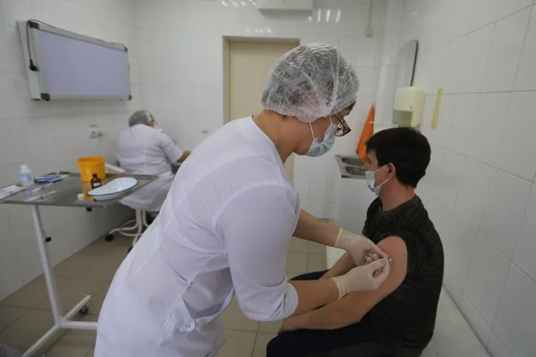 Вакцинация сотрудников завода «Стальмост». Курган 