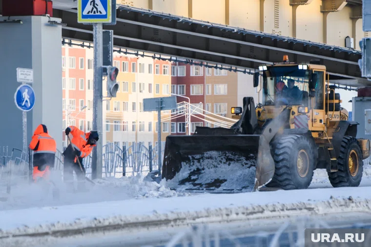 Прокуратура Ноябрьска проверила готовность уборки дорог зимой 