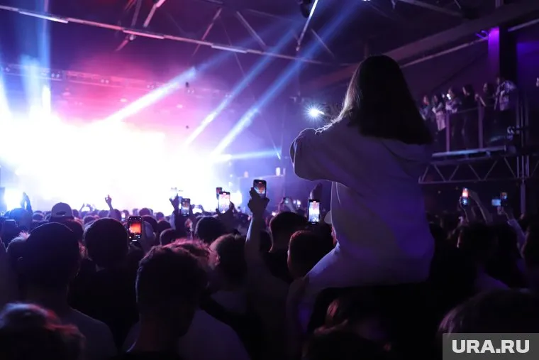 Концерт репера начался позже обычного