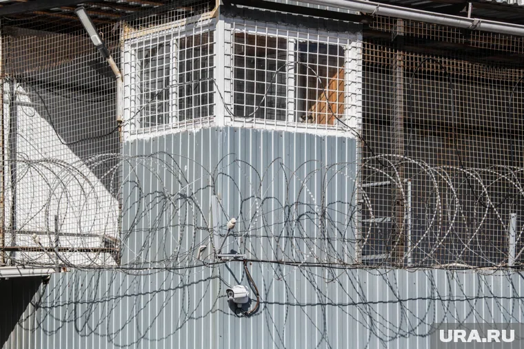 Оружие нашли во время досмотра на КПП