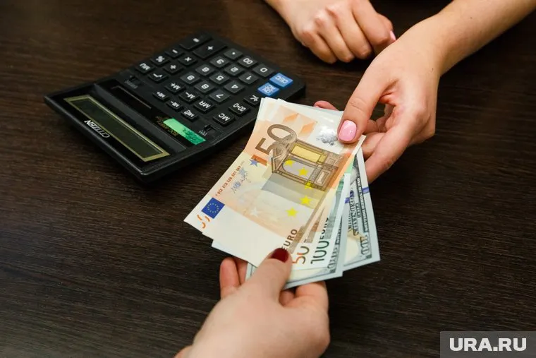 Курс евро побил двухлетний рекорд