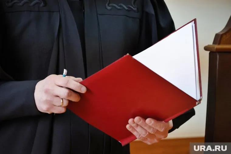 Суд изберет Хотину меру пресечения