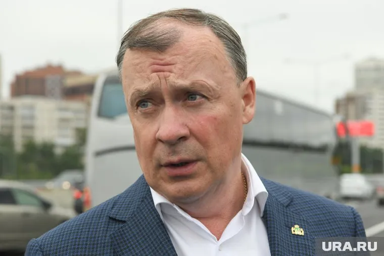 По словам Алексея Орлова, скоро власти выпустят новую схему размещения киосков