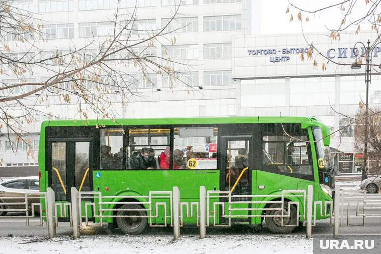 На Ямале с этого года начинает действовать единый проездной билет