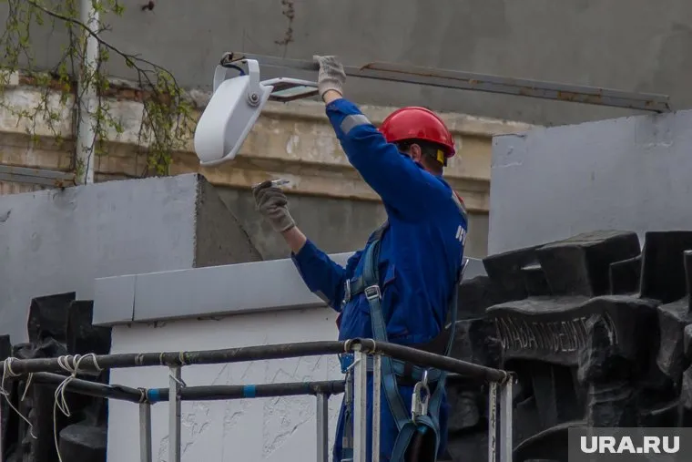 Дефицит электриков приведет к невыполнению программы капремонта